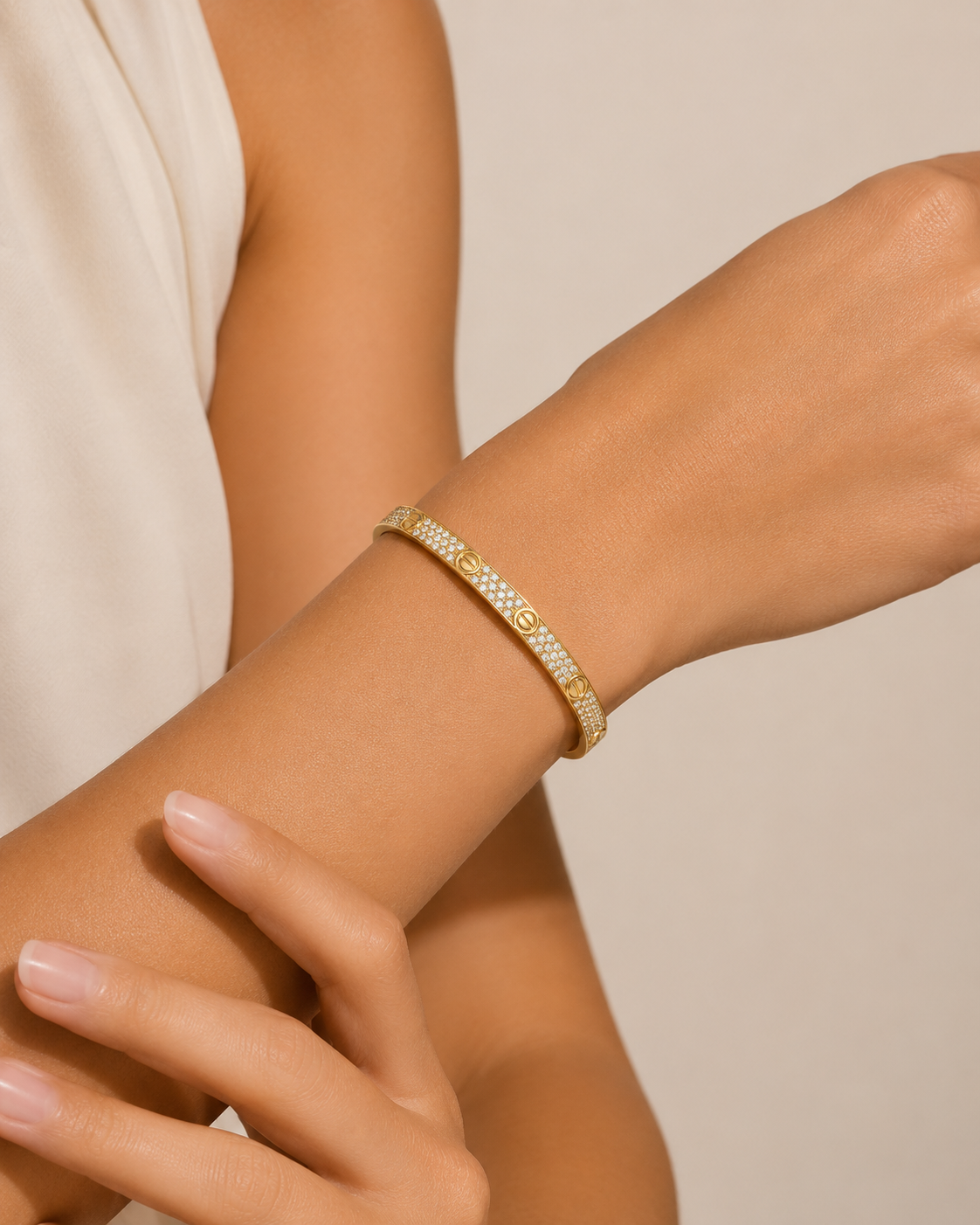 Bracelete Cartier Cravejado Dourado